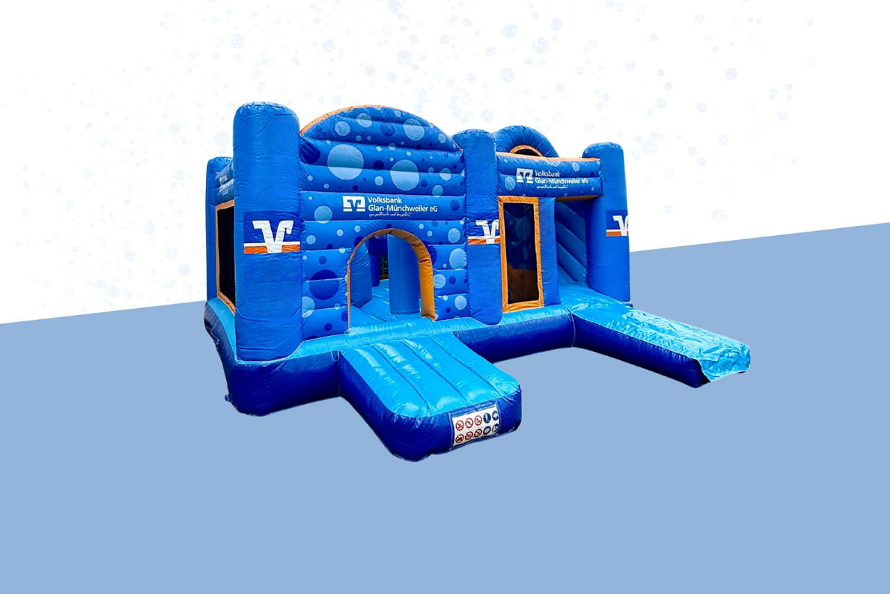 Bild der Hüpfburg der Voba GLM