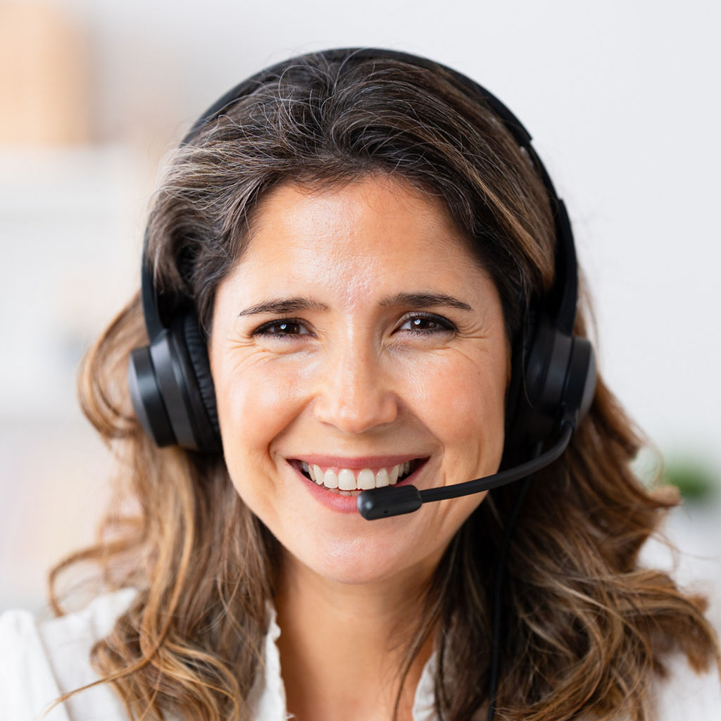 Frau mit Headset