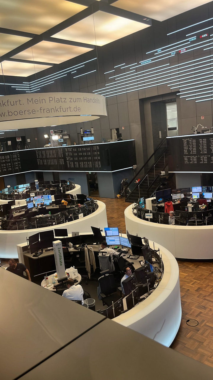 Auszubildende besuchen die Frankfurter Börse