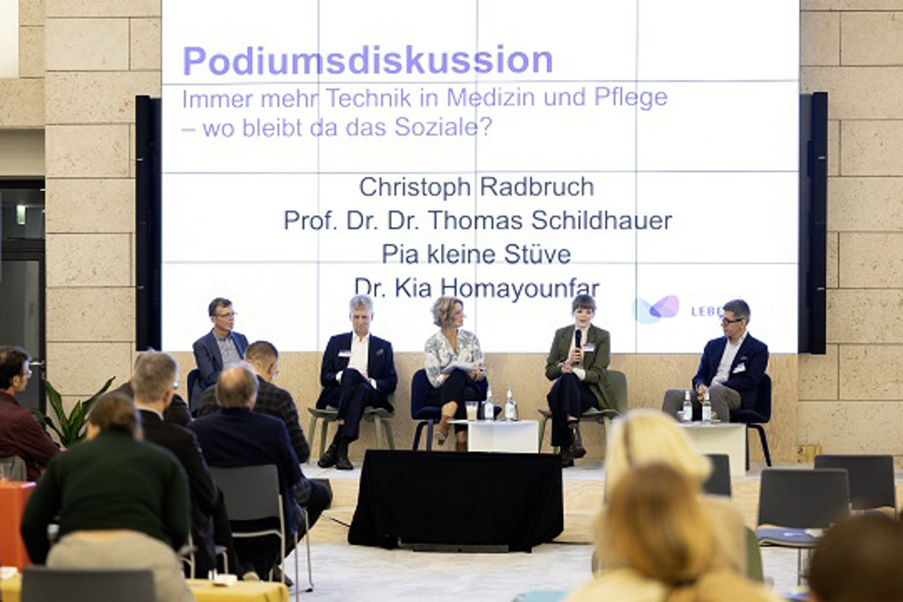 Podiumsdiskussion beim LebensWert-Treff der Evangelischen Bank.
