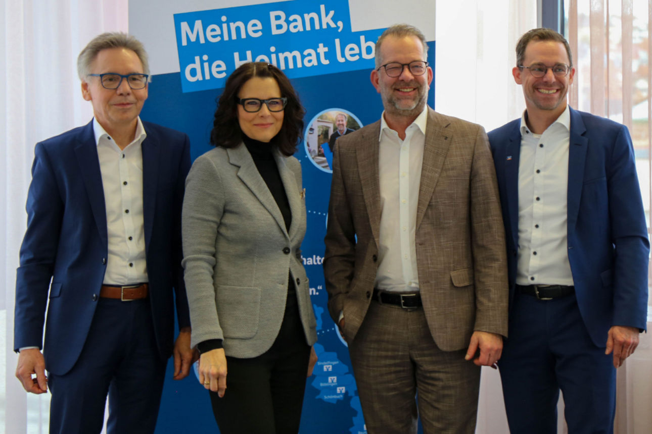Vorstand der Vereinigte Volksbanken eG bei der Jahrespressekonferenz 2026