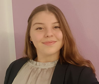 Bild von Jahrespraktikantin Julia Eichler