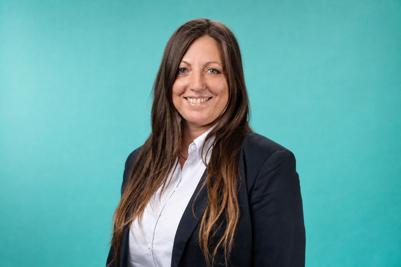 Porträt von Julia Voigt - Vermittlerbetreuung bei der VR RegionalBank