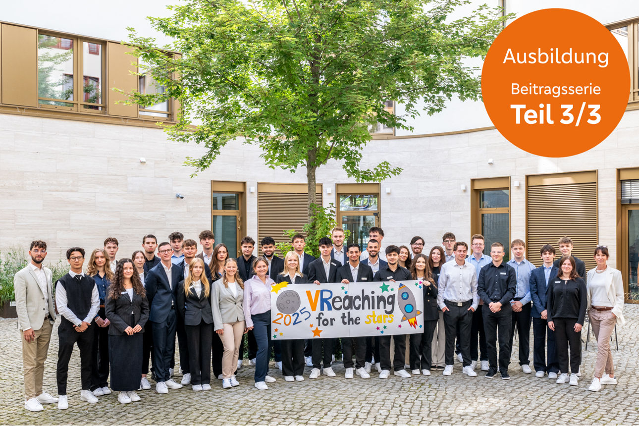 Gruppenbild der Auszubildenden der Berliner Volksbank