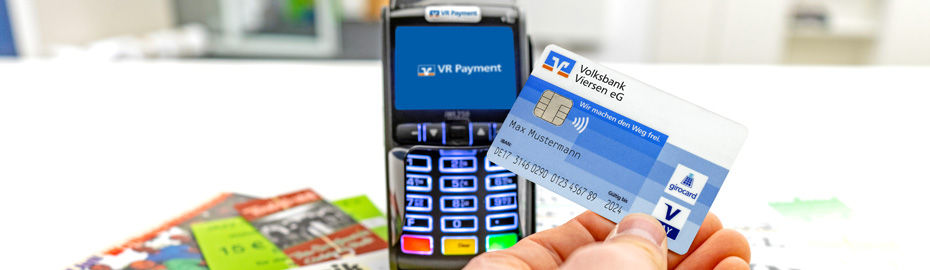 ein Kartenterminal und eine Karte