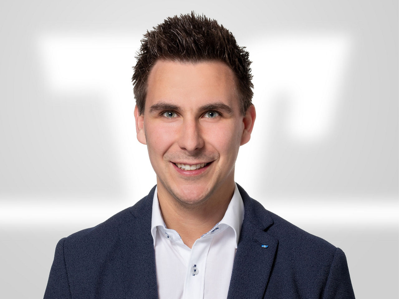 Fabian Klaeßen, R+V Firmenkundenberater Komposit