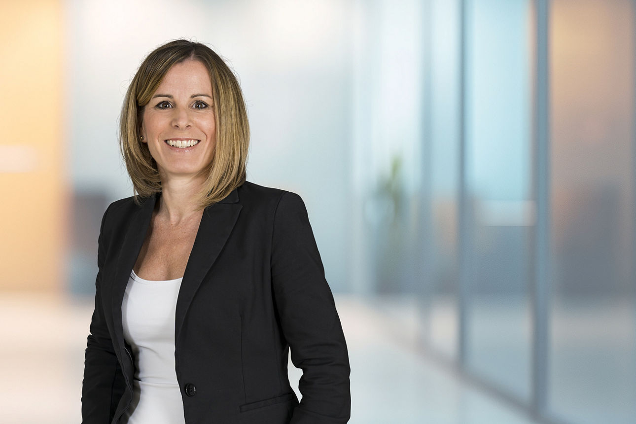 Anja Koll, Servicemanagerin