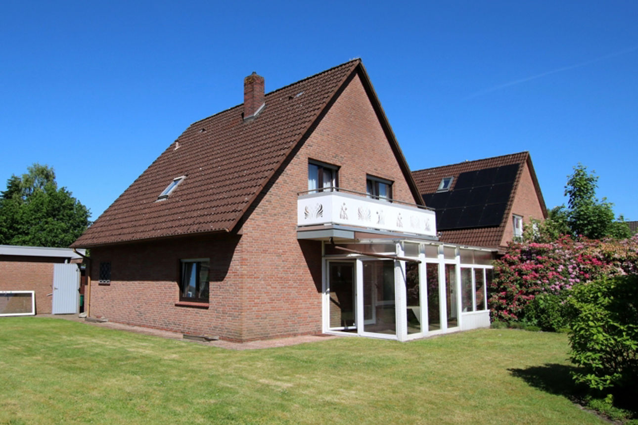 Einfamilienhaus mit Garten