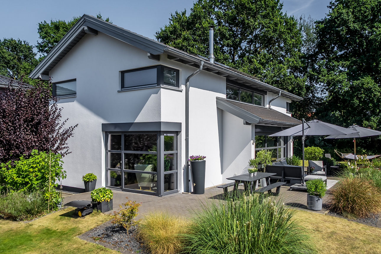 Einfamilienhaus mit Garten
