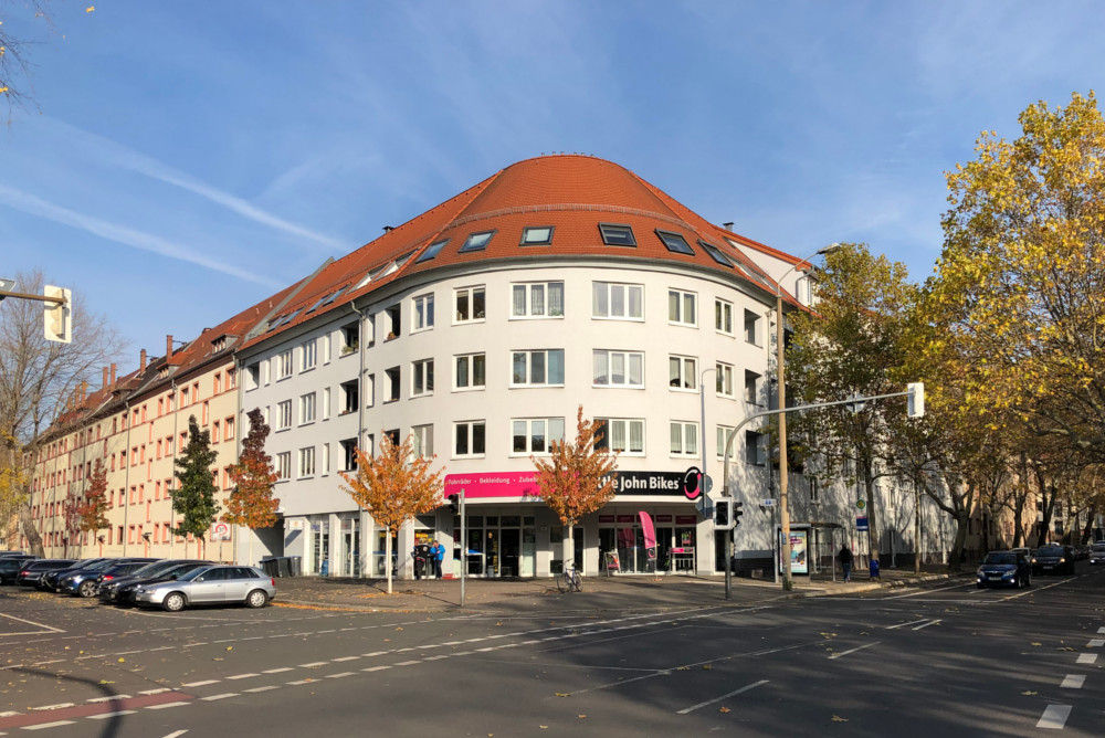 Außenansicht eines Altbaugebäudes