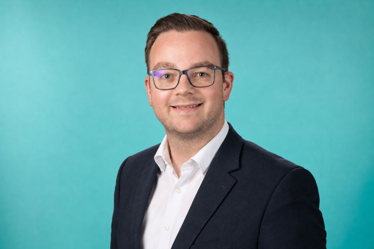 Porträt von Lukas Weber - Firmenkundenbetreuer Mittelstand bei der VR RegionalBank