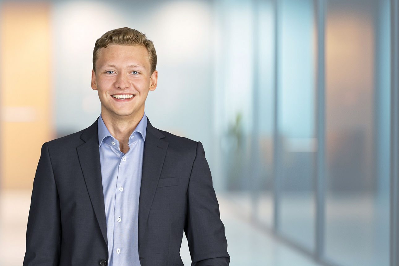 Assistent Firmenkundenservice Sebastian Müller 