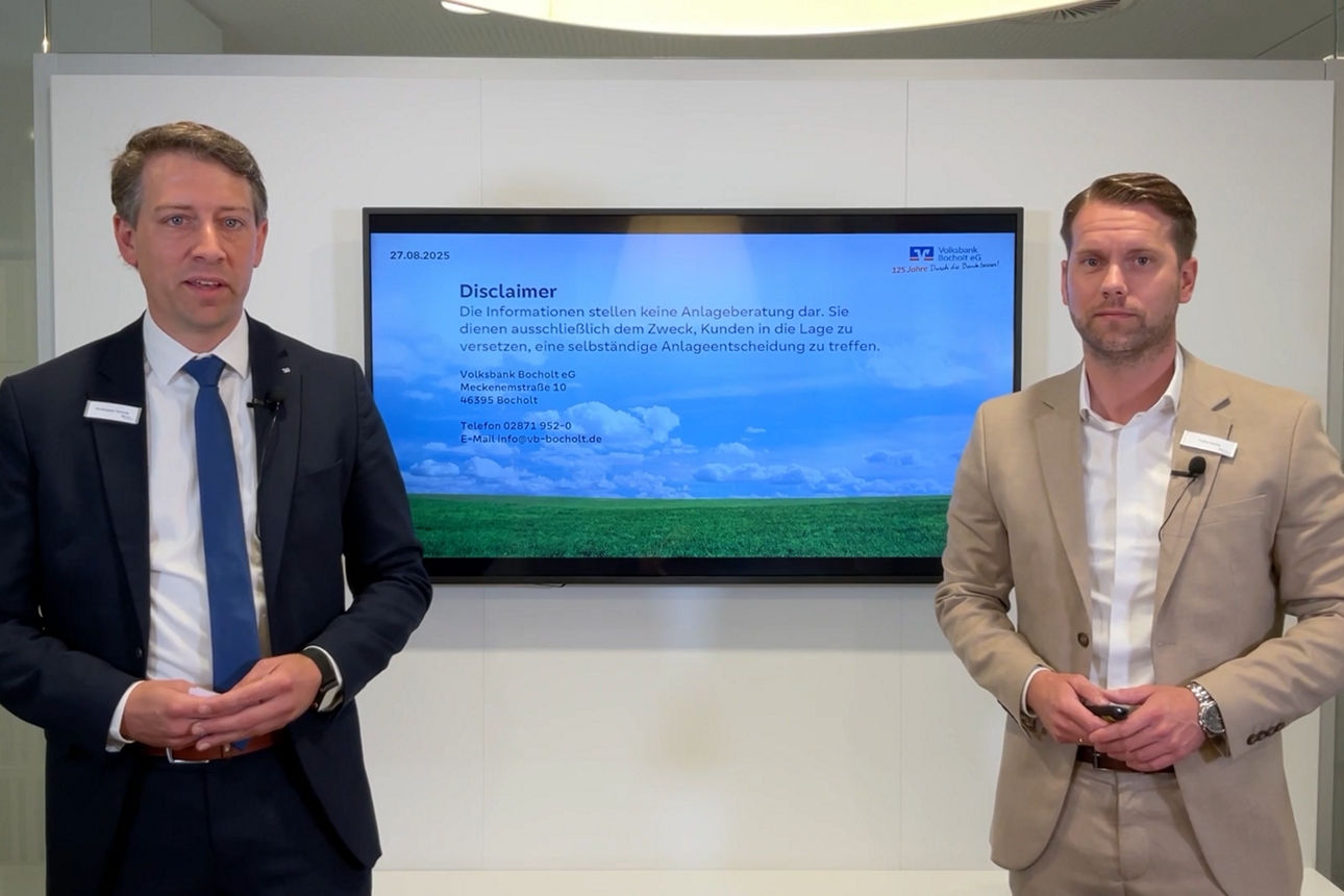 Christopher Terörde und Tobias Hotka stellen den Marktausblick für September 2025 vor.