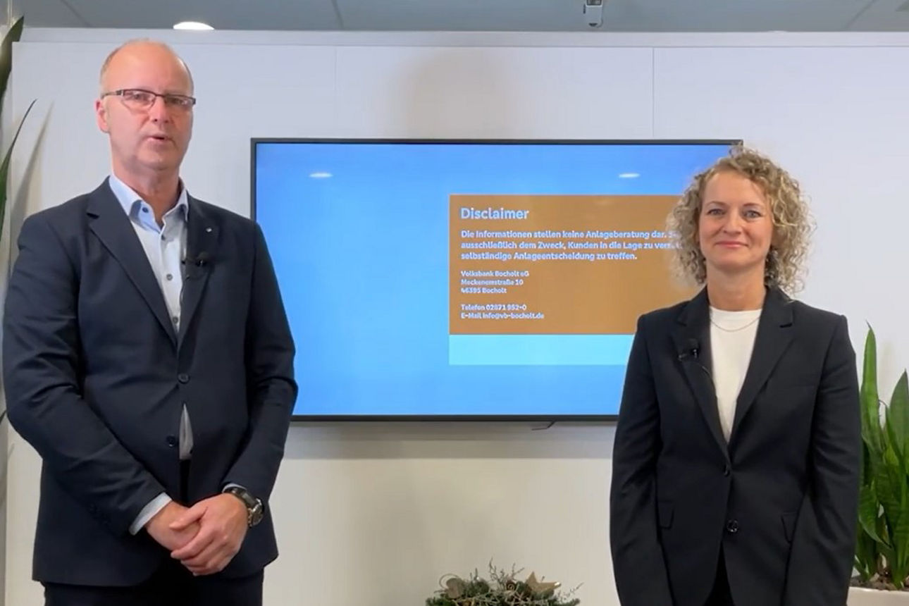 Denise Koltermann und Rainer Tenbrink stellen den Marktausblick für Dezember 2025 vor.