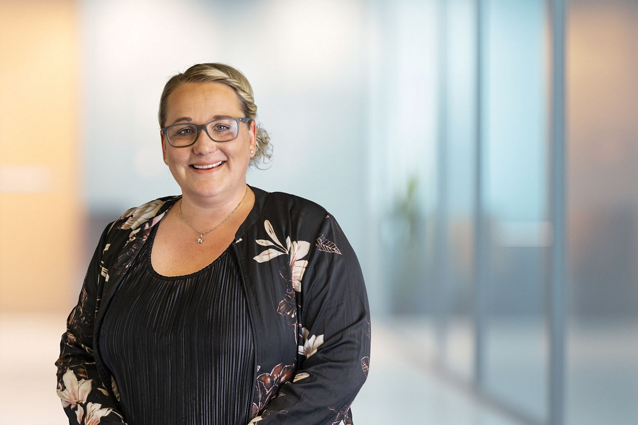 Meike Menken, Servicemanagerin