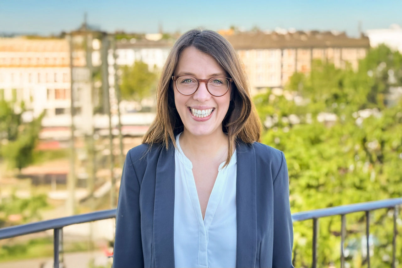 Bild Mira Hensel Personalbetreuerin im Personalmanagement
