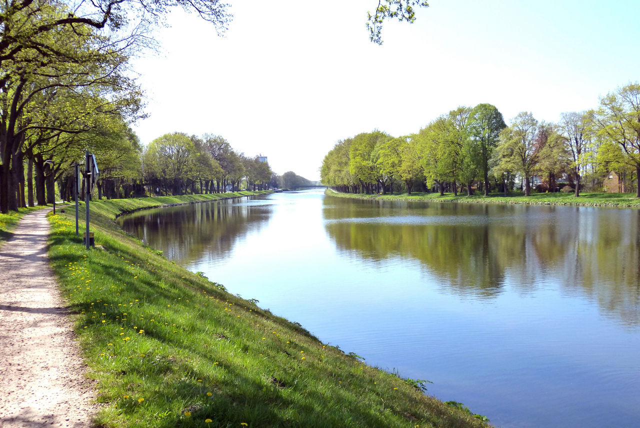 Landschaft in Lingen am Dortmund-Ems-Kanal