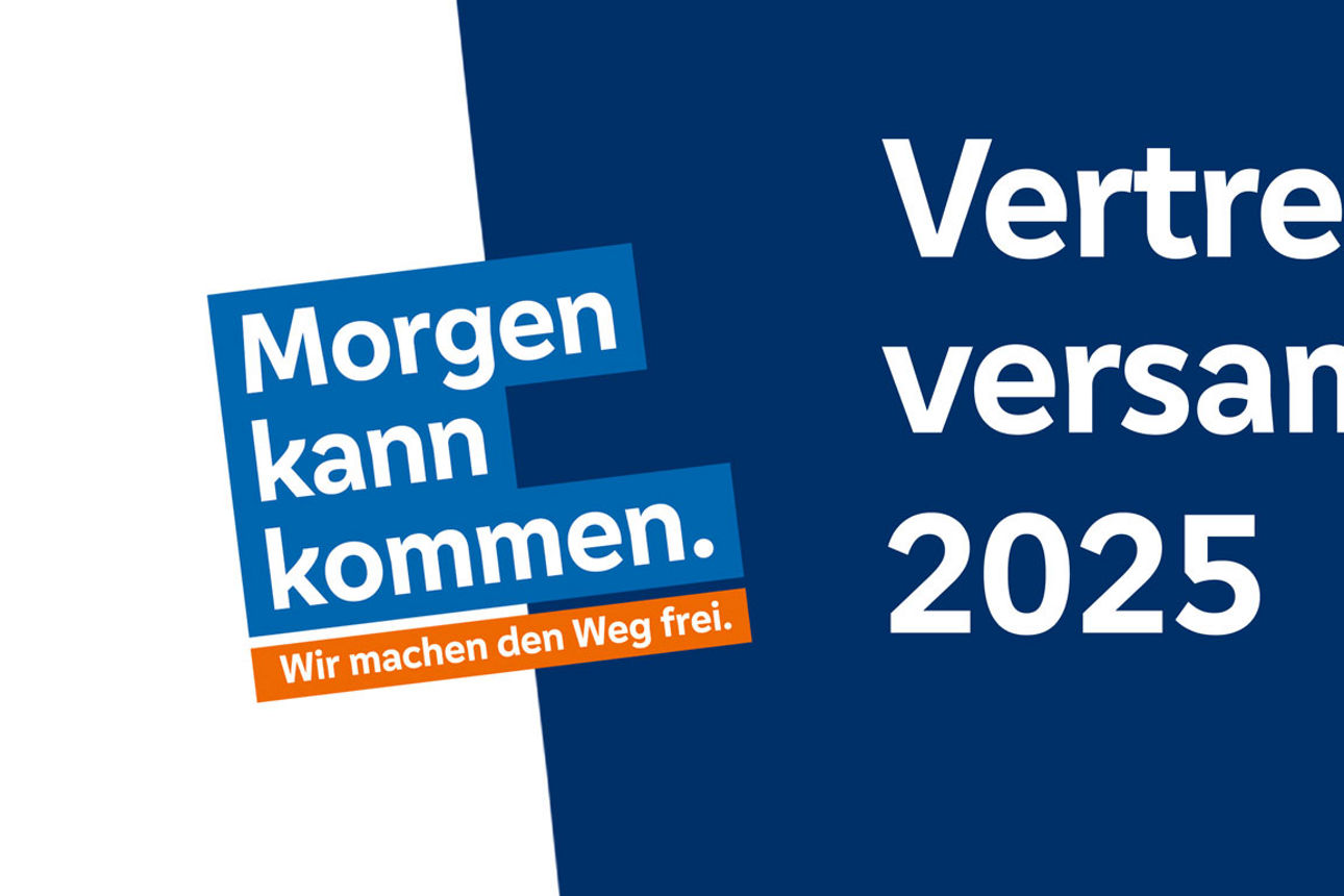 Plakat zur Vertreterversammlung 2025 der VR Bank Bad Orb-Gelnhausen eG mit dem Slogan „Morgen kann kommen. Wir machen den Weg