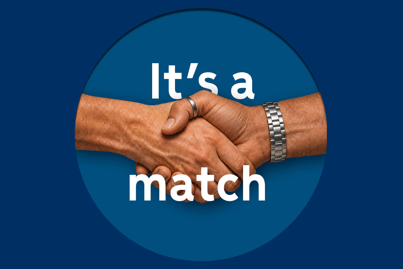 Handschlag zweier Hände und Infotext "It's a match"