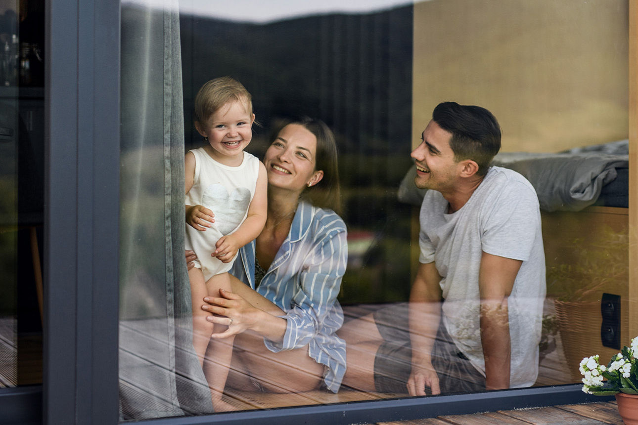 Familie im Haus