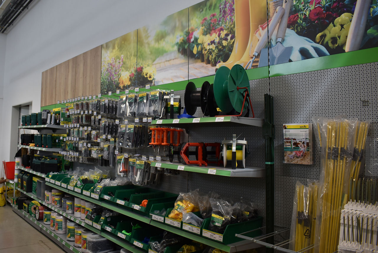 Gartenequipment und -zubehör im Markt im Lagerhaus in Neumarkt-St. Veit