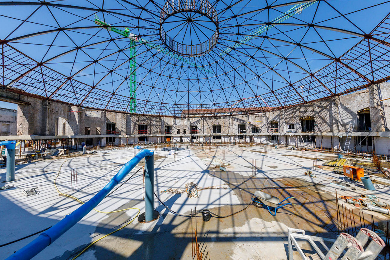 Baustelle des Paradomes
