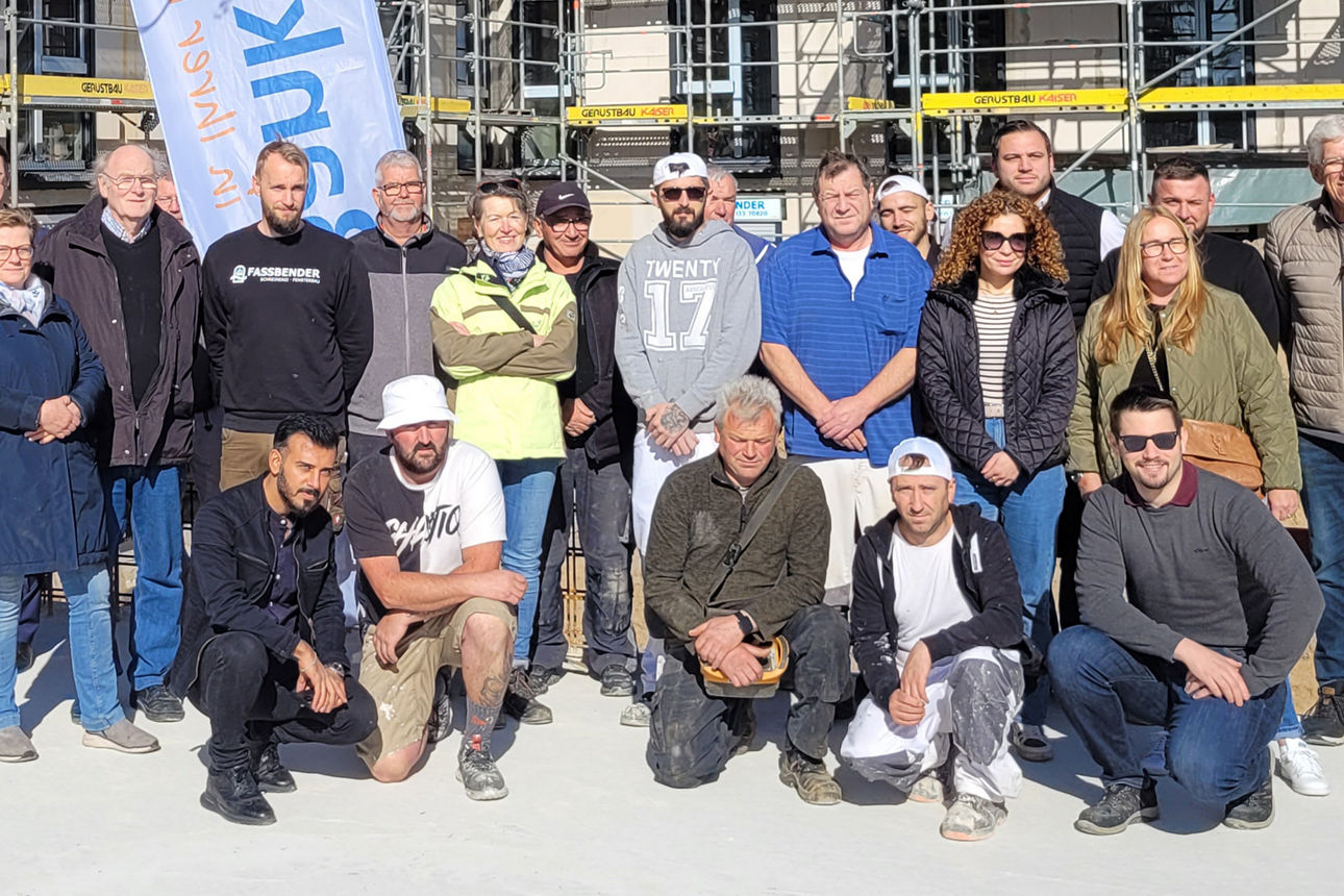 Richtfest neue Mehrfamilienhäuser in Stürzelberg