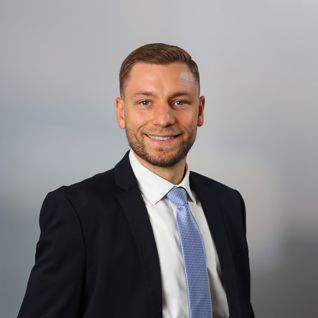 Mitarbeiter Yannick Roth