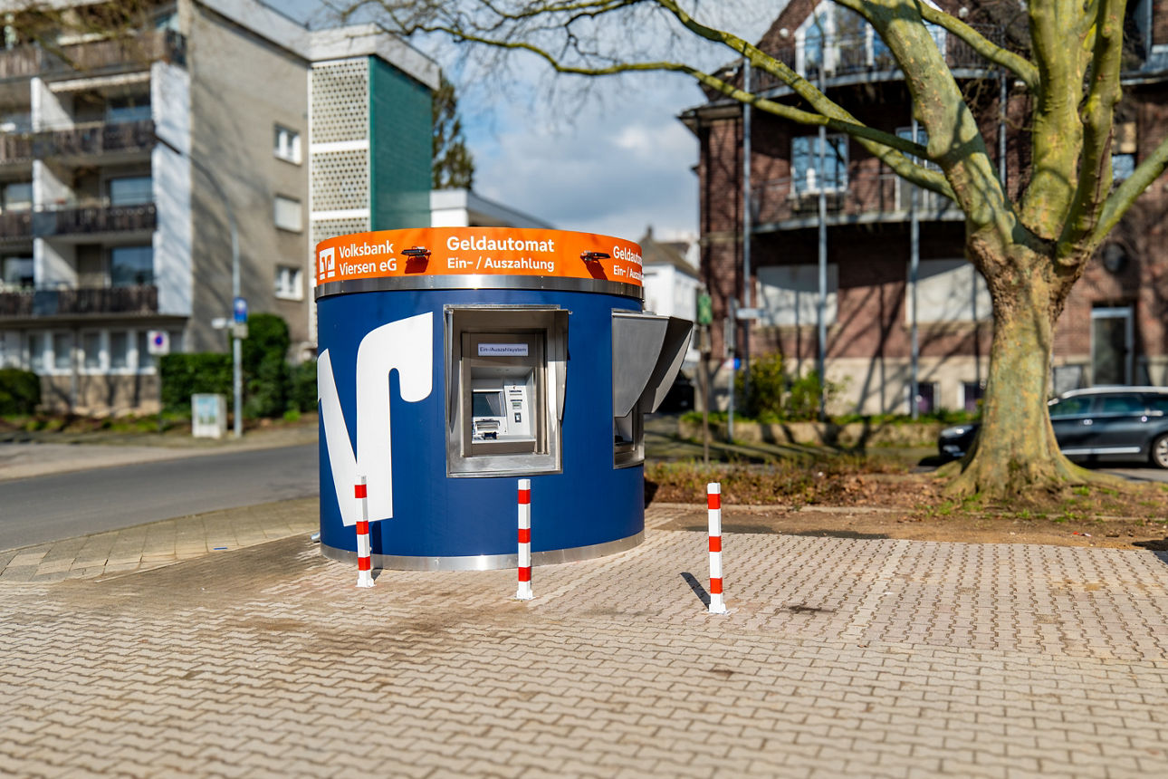 Doppelrotunde der Volksbank Viersen eG in Dülken