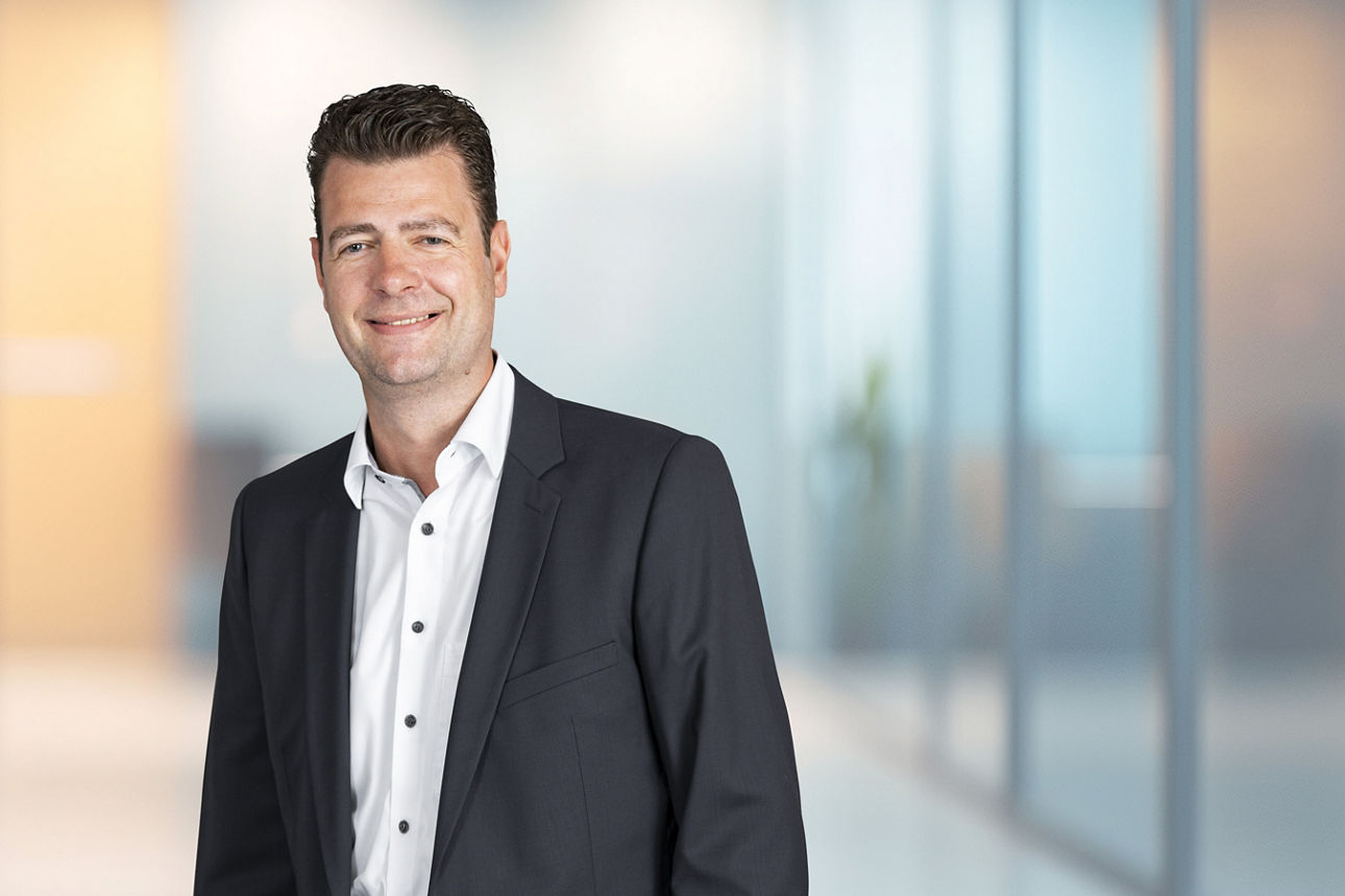 R+V Versicherung - Finanzberater Sebastian Hintz