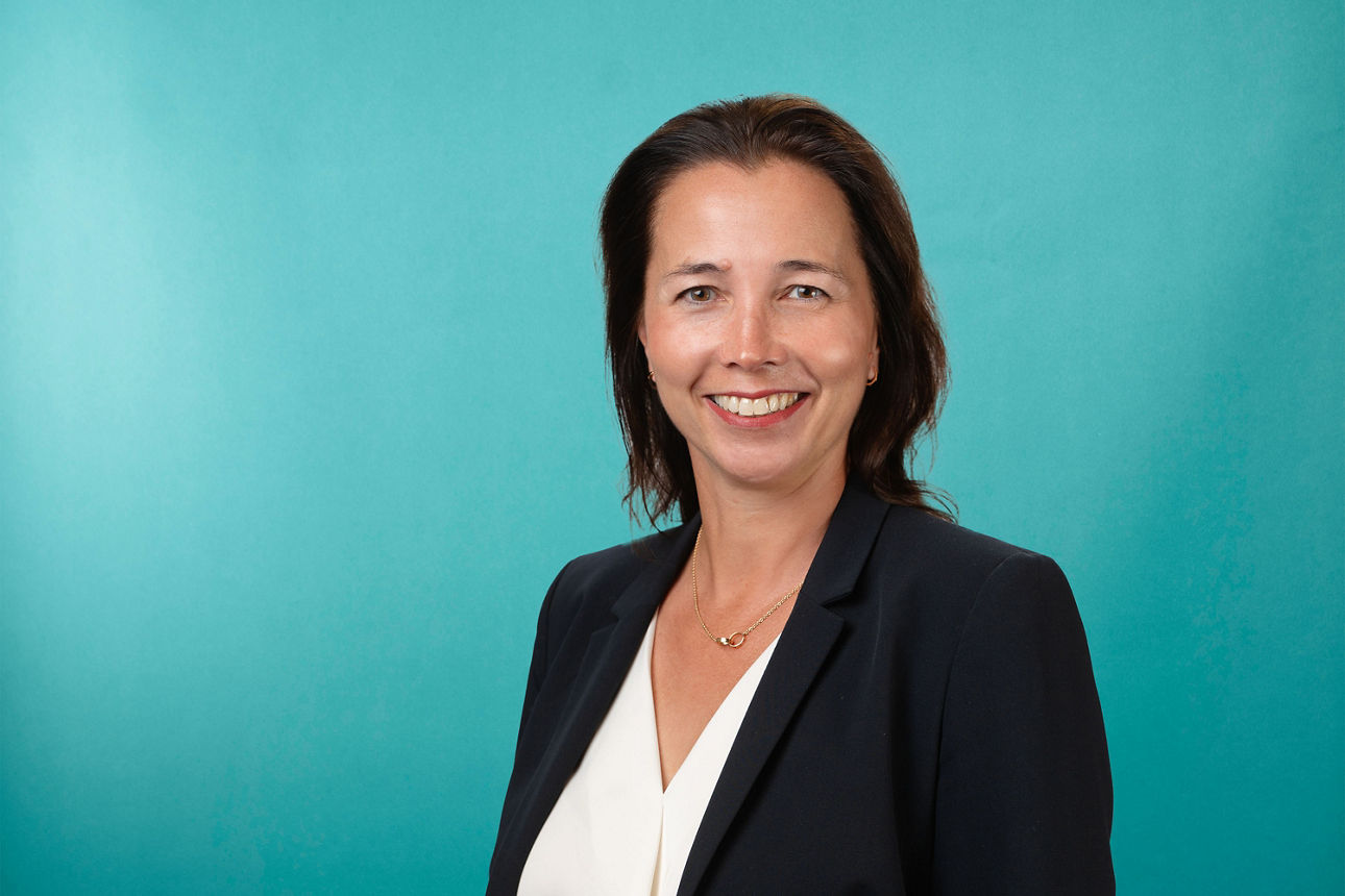 Porträt von Sandra Fahrenschon - Großkunden und Immobilieninvestitionen bei der VR RegionalBank