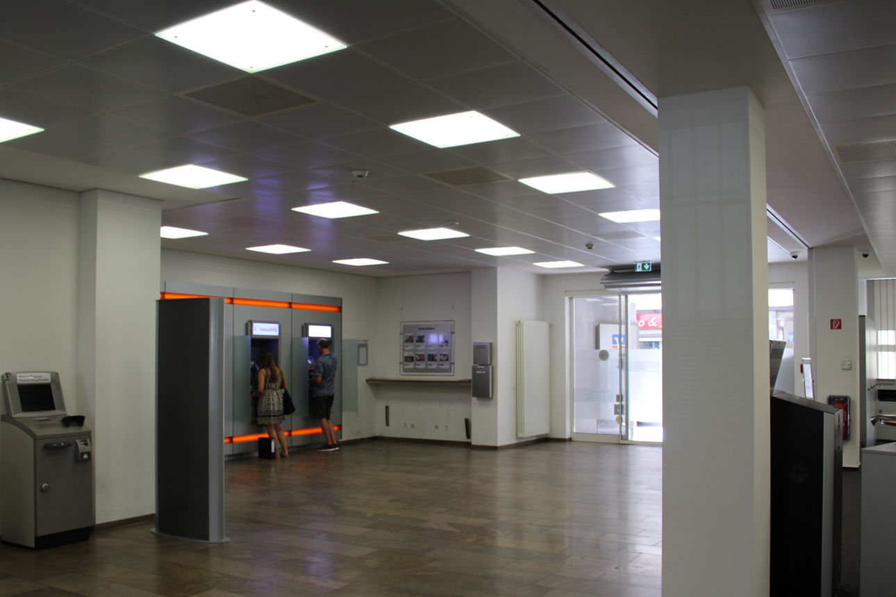 Filiale Ludwigshafen-Mitte SB-Bereich