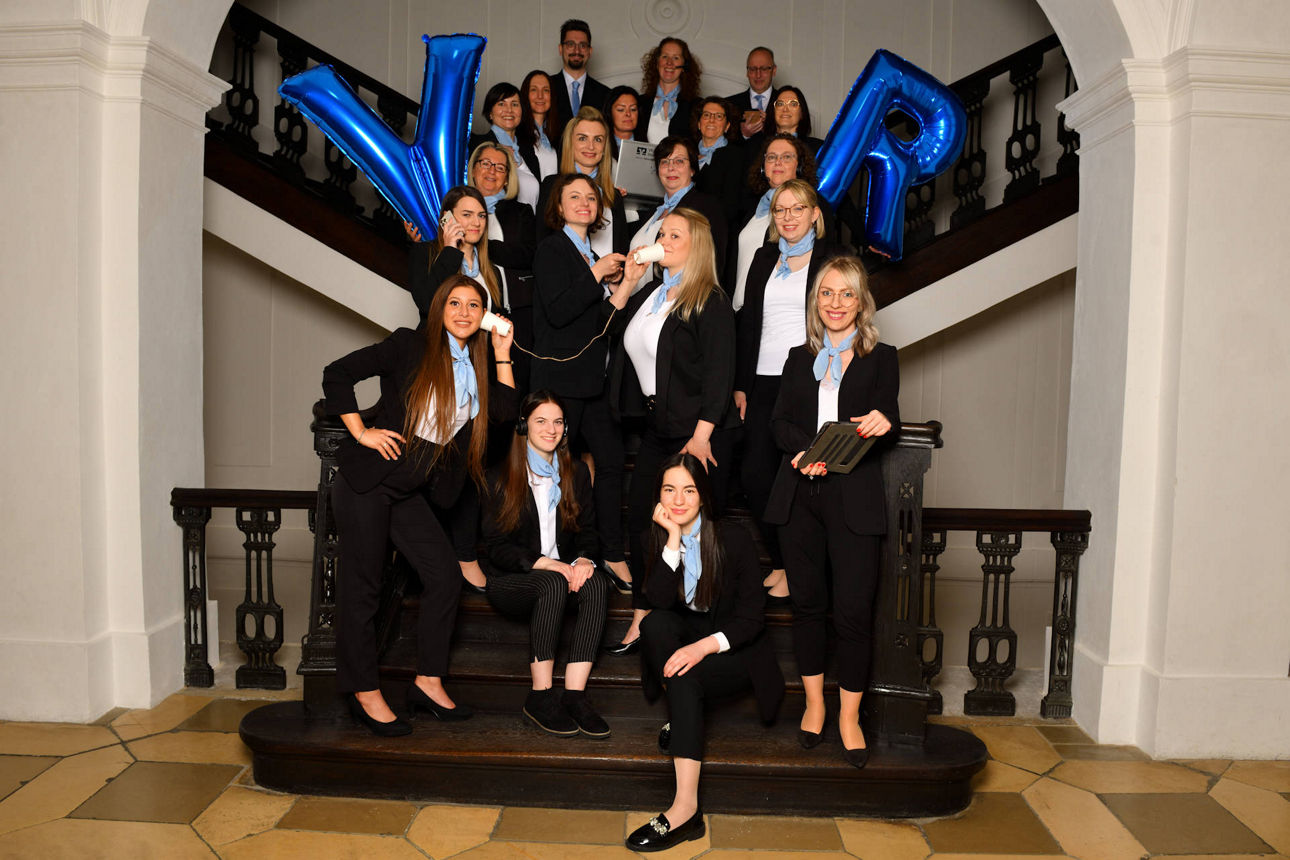 Mitarbeitende der VR-Bank Donau-Mindel eG