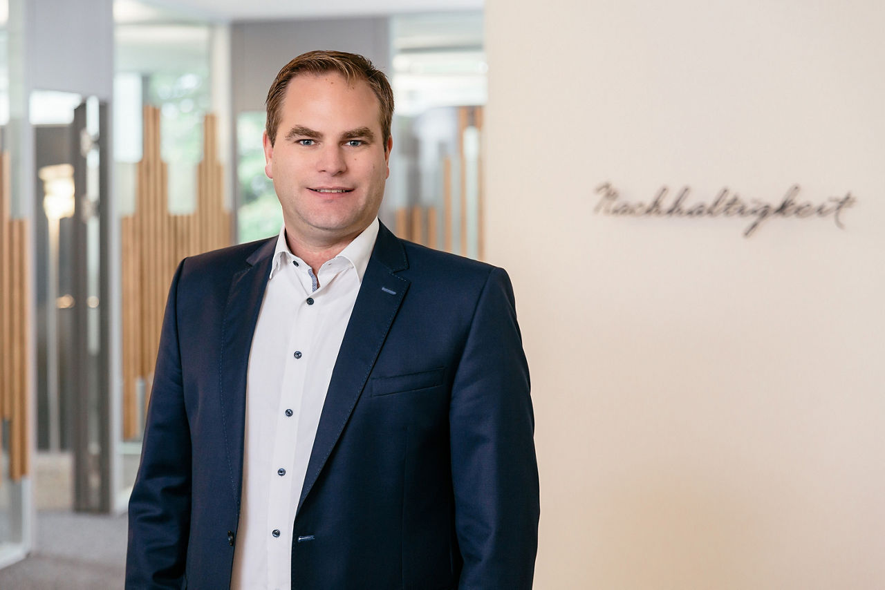 Ein Portrait von Stefan Schöttler