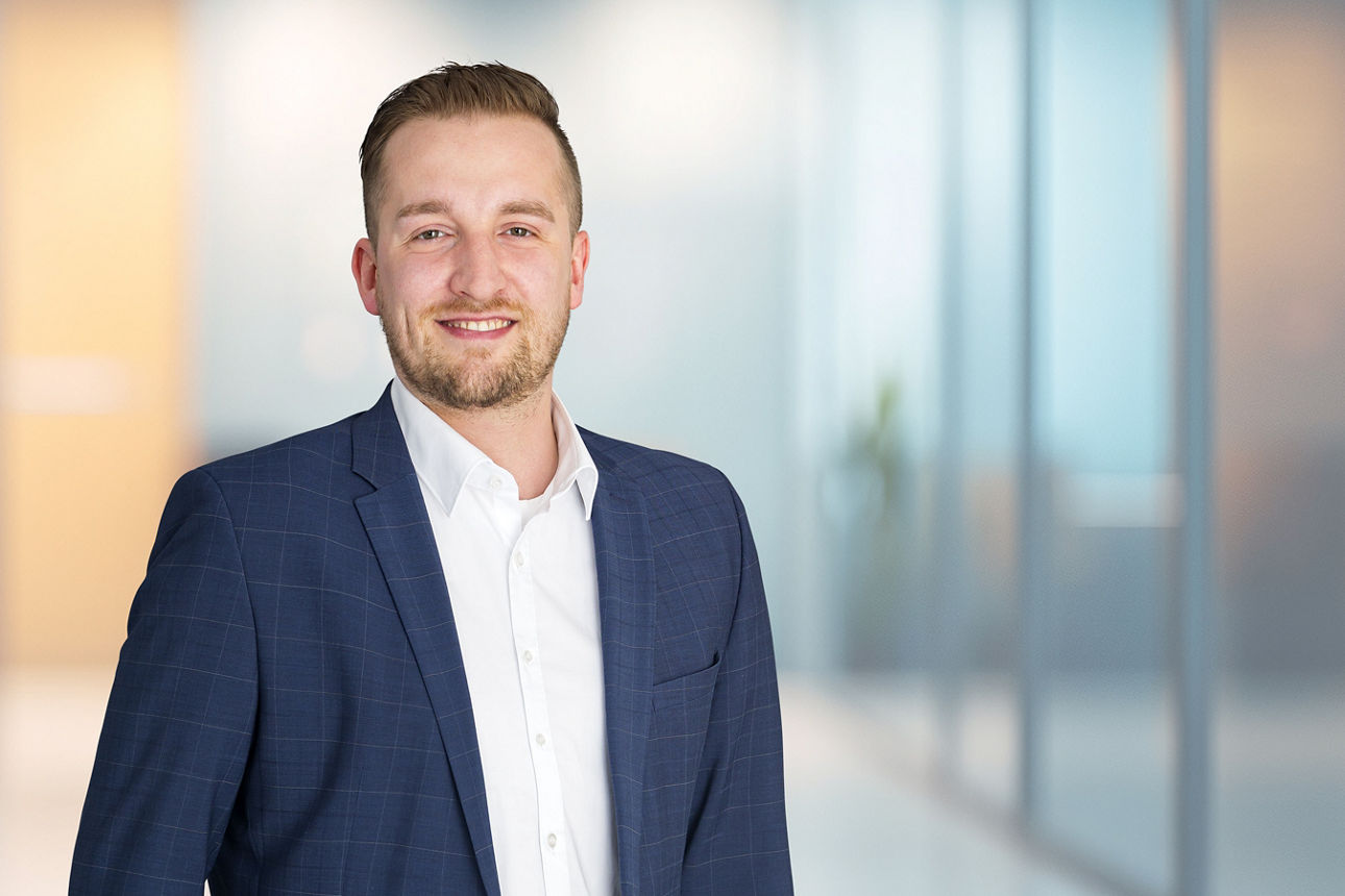 Assistent Firmenkundenservice Dominik Schulz