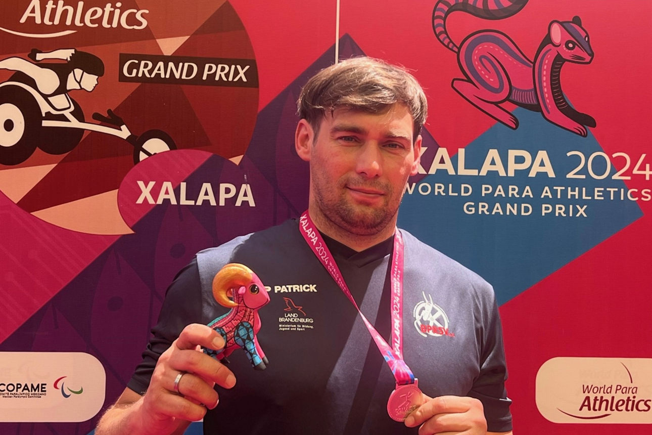 Sebastian Dietz mit Medallie