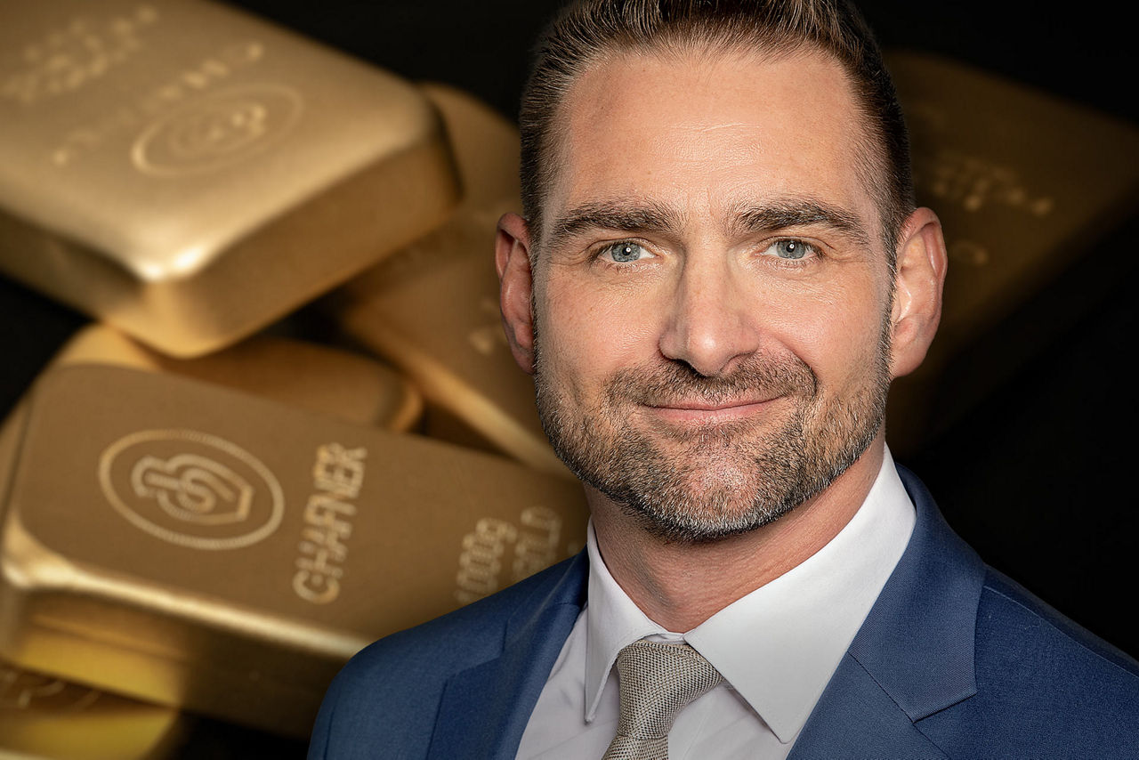 Wolfgang Völkl erhält Ehrung von GVB-Verbandspräsident Stefan Müller