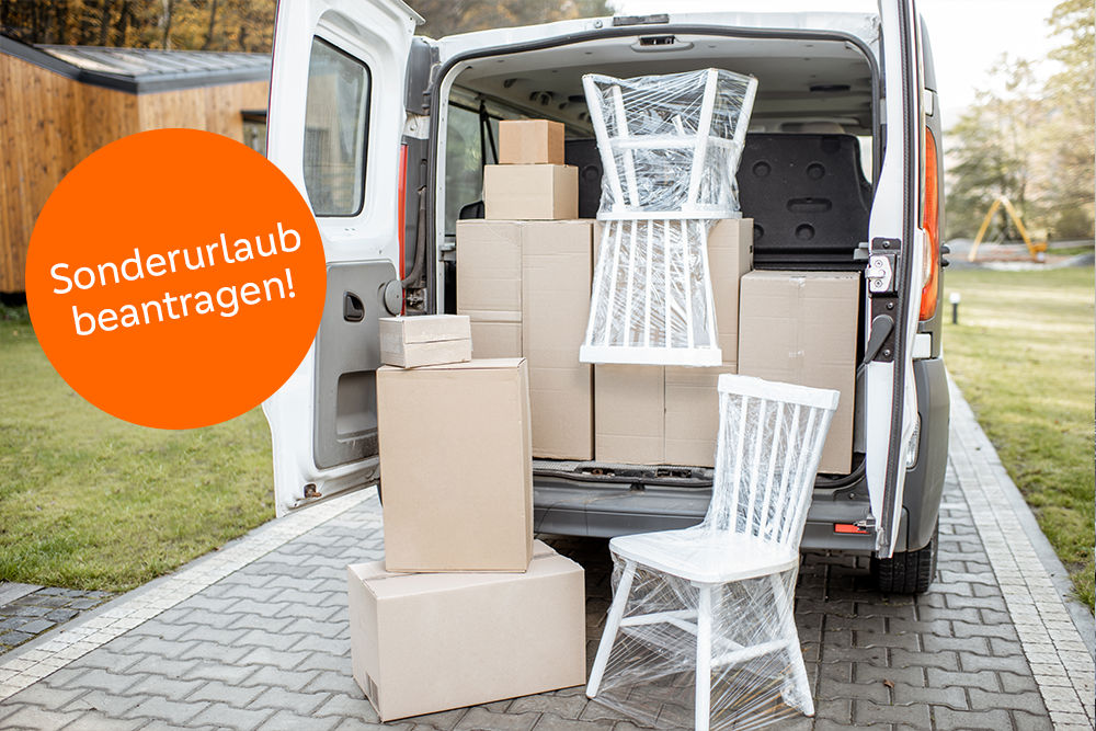 Voll beladener Transporter beim Umzug