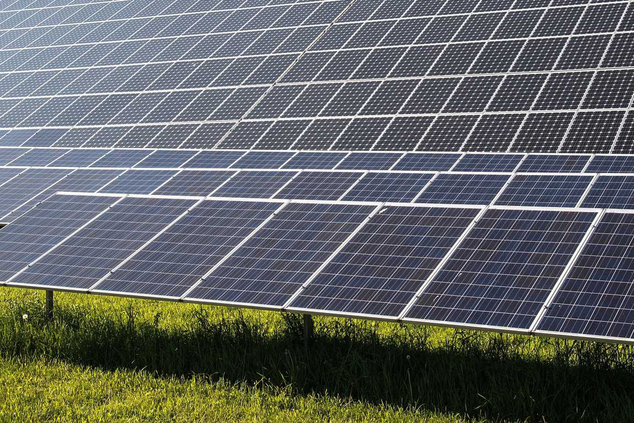 Solarpark Bachhagel - Symbolbild