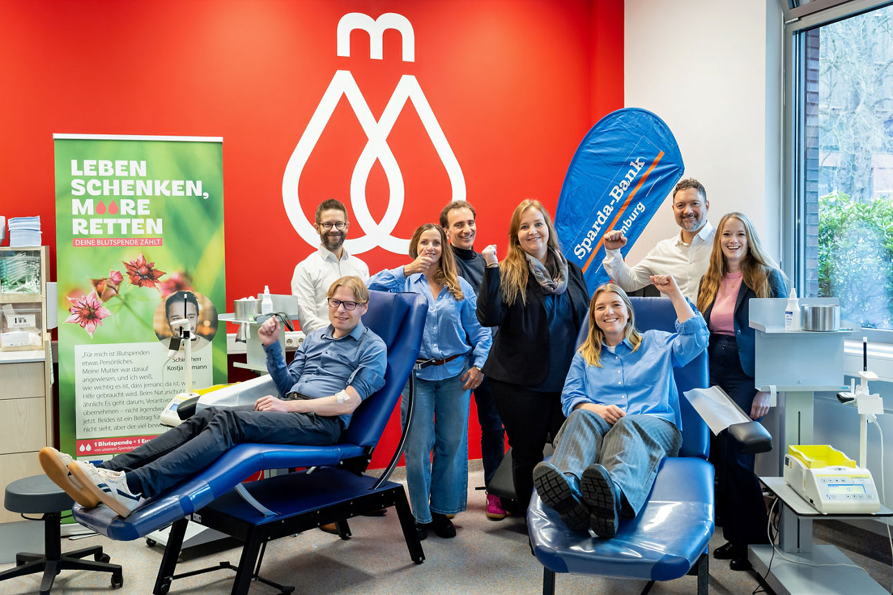 Gemeinsame Spendenaktion der Loki Schmidt Stiftung, UKE und Sparda-Bank Hamburg