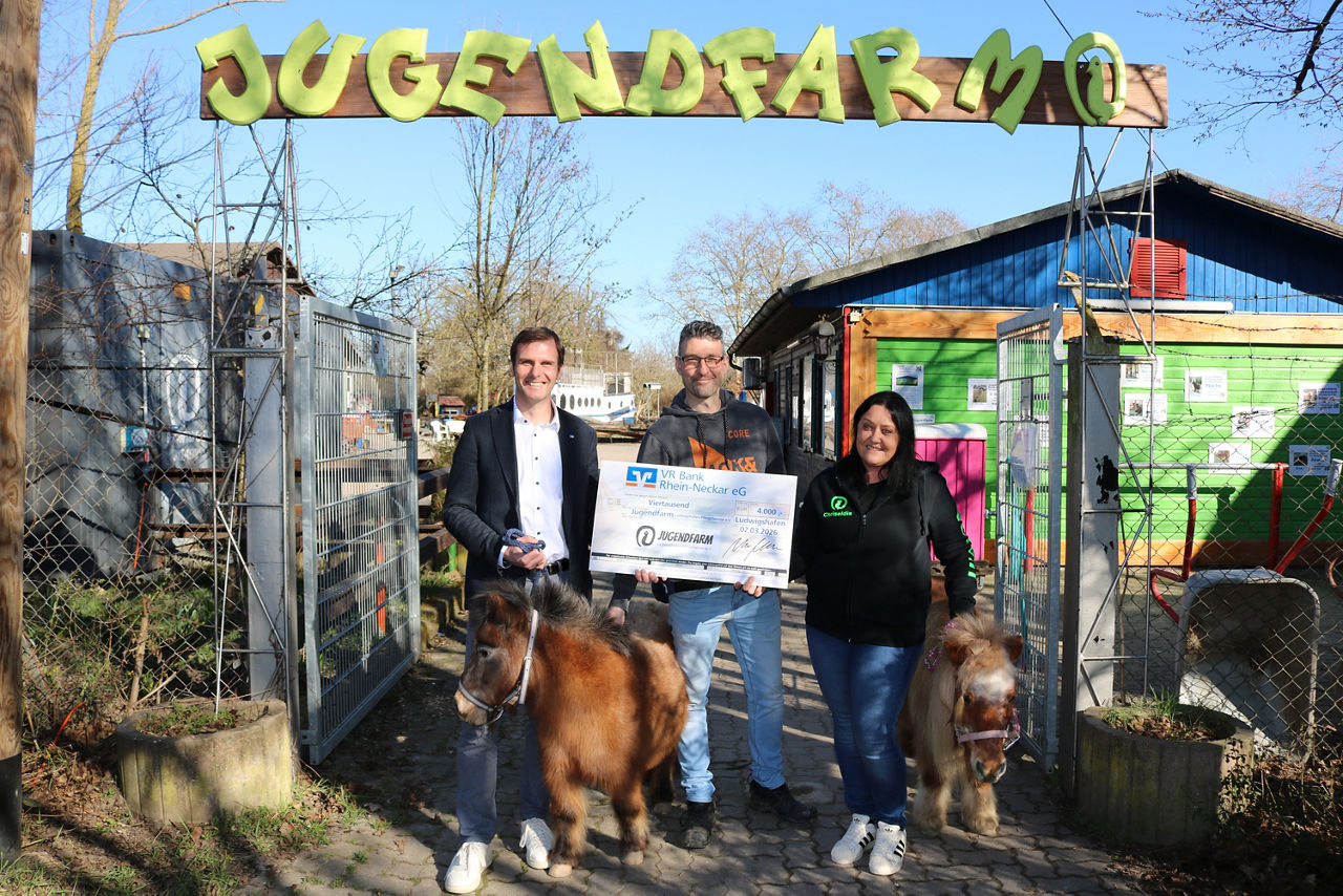 VR Bank Rhein-Neckar unterstützt Jugendfarm Ludwigshafen-Pfingstweide