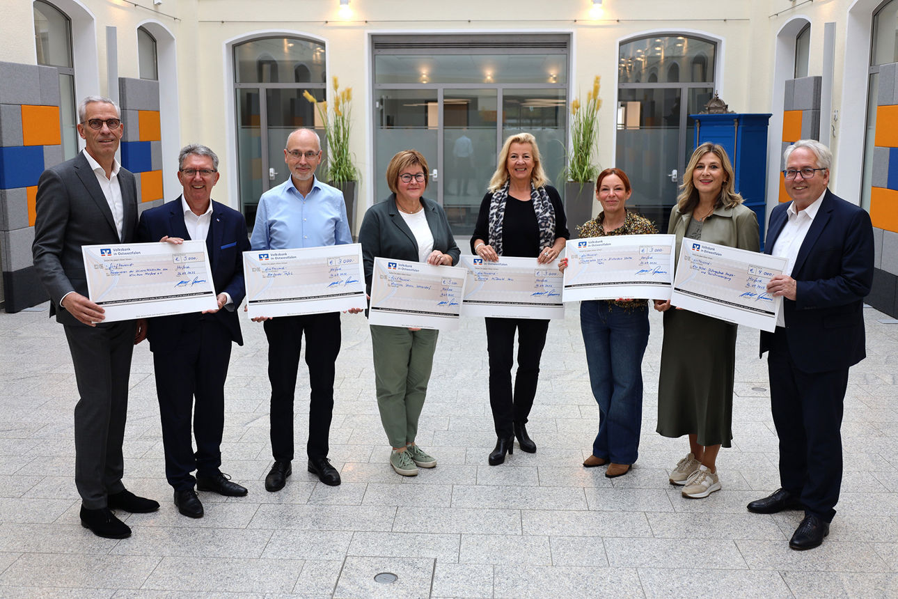 Spendenübergabe Volksbank-Stiftung anlässlich Verabschiedung Andreas Kämmerling