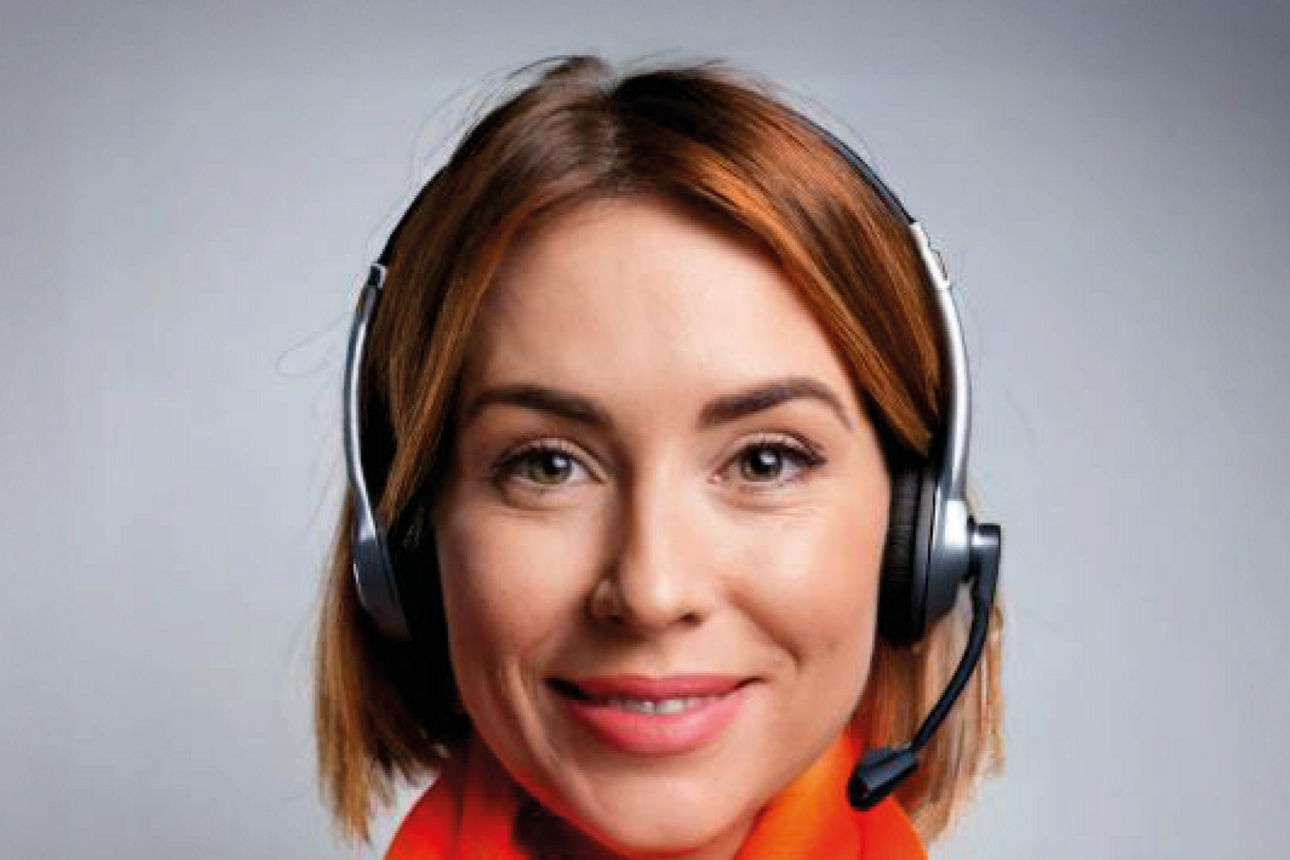 KundenServiceCenter-Dame mit Headset