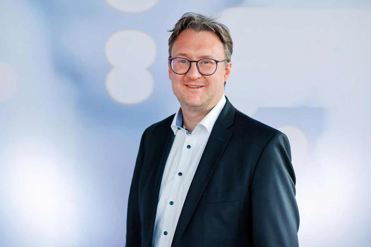 Ein Portrait von Stephan Dieckmann