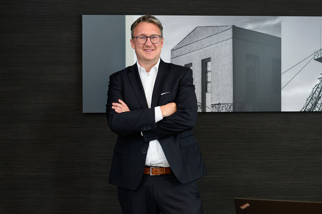 Ein Portrait von Stephan Dieckmann