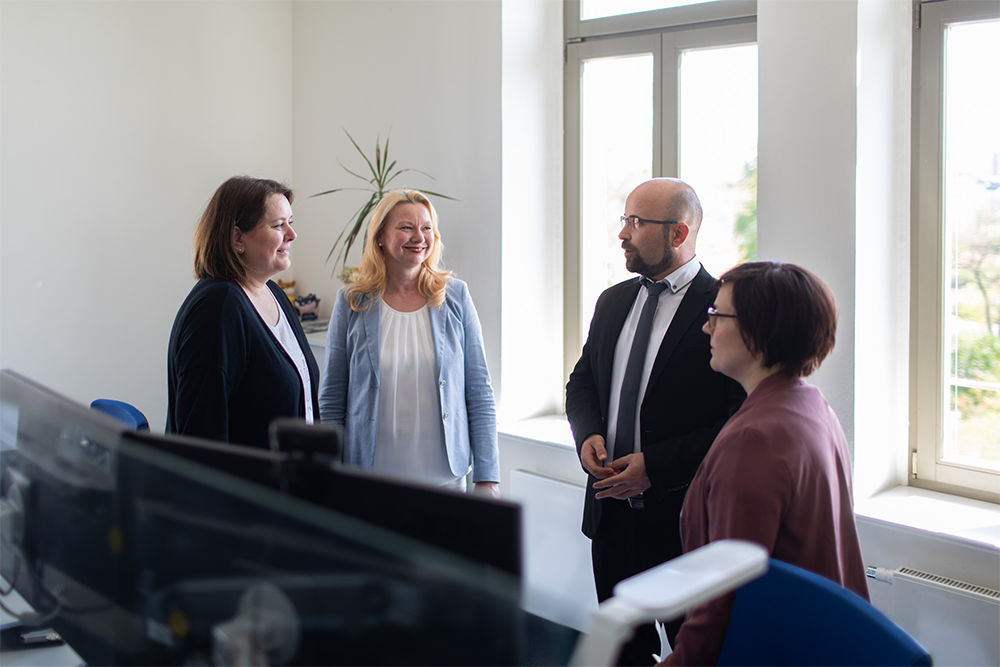 Team Kundendialog in einer Besprechung