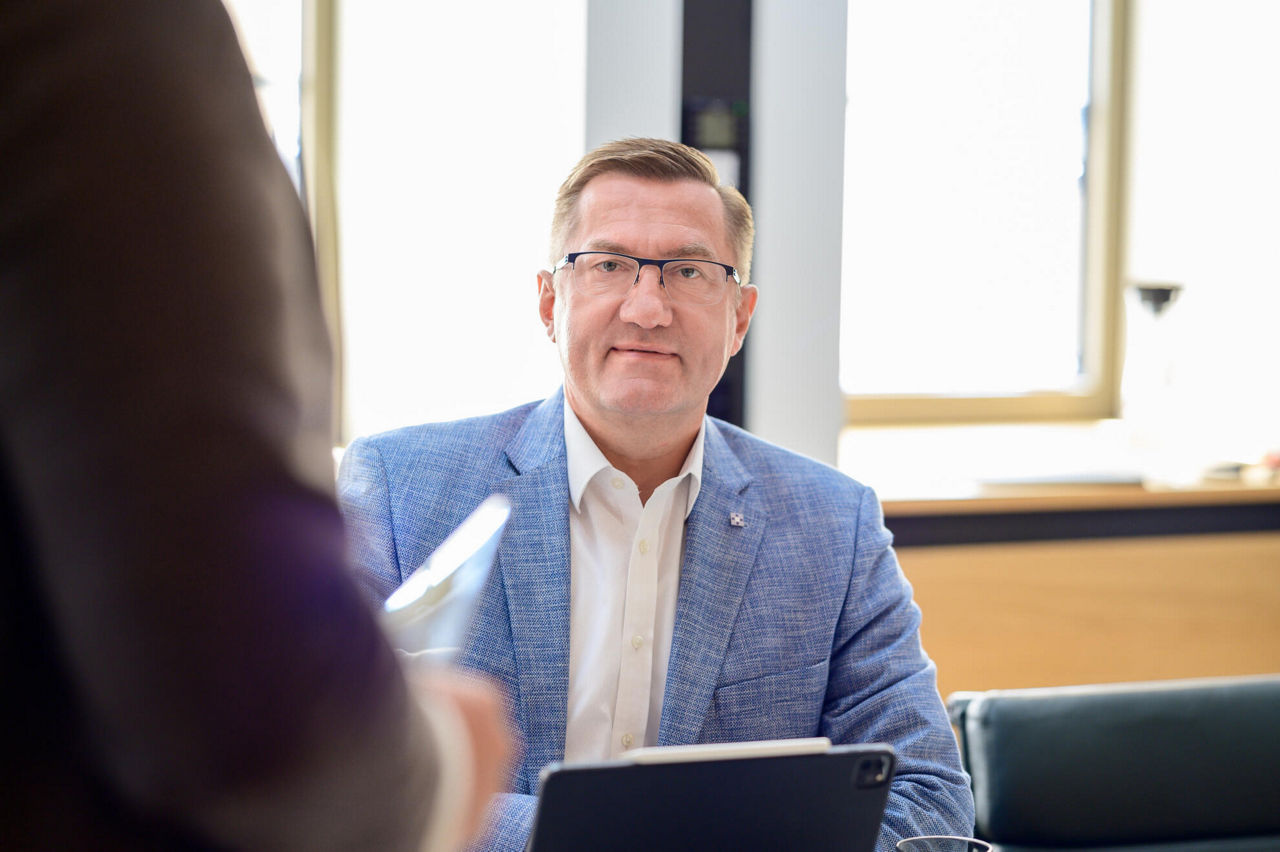 Der Vorstandsvorsitzende der Evangelischen Bank Thomas Katzenmayer