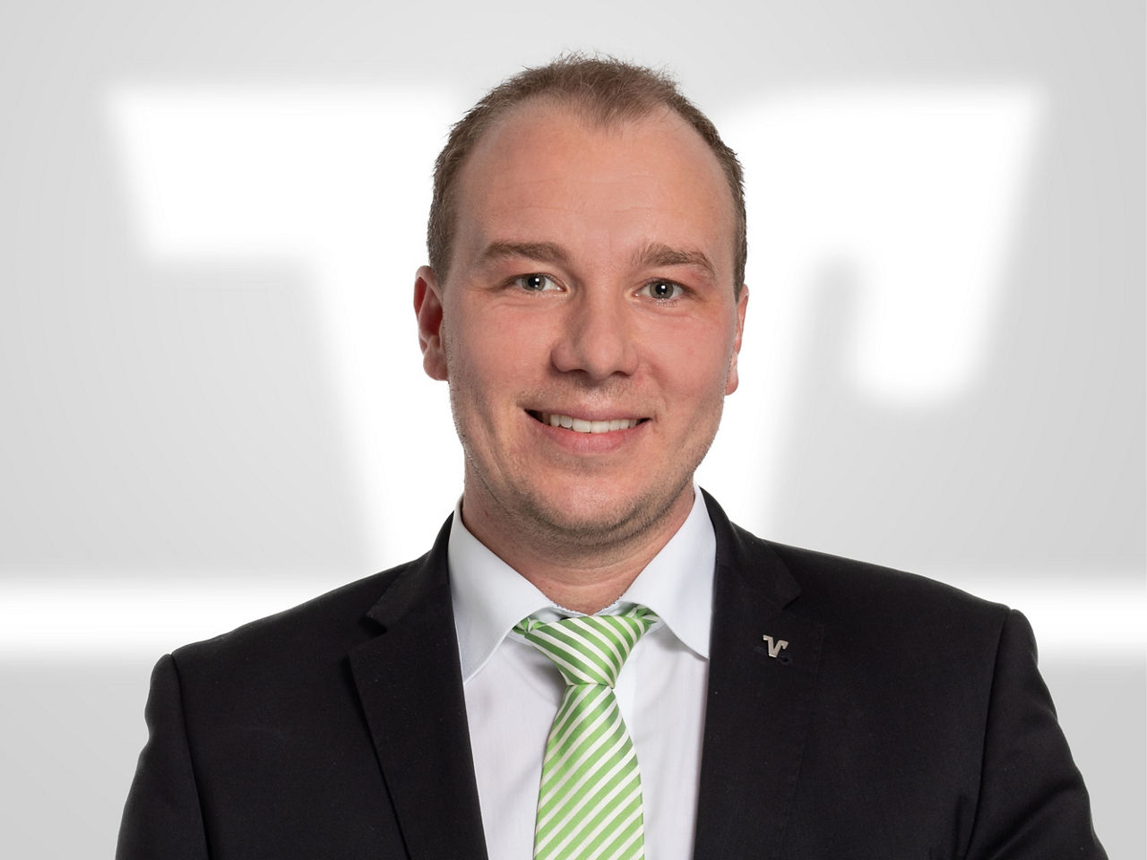 Felix van Well, Baufinanzierung