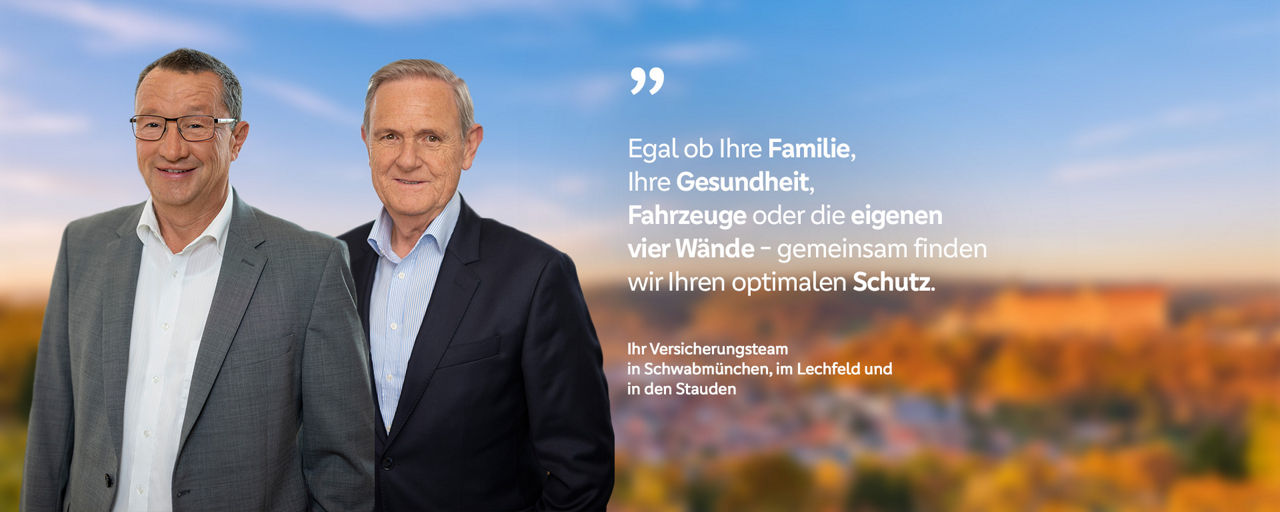 Gruppe steht vor Landschaft