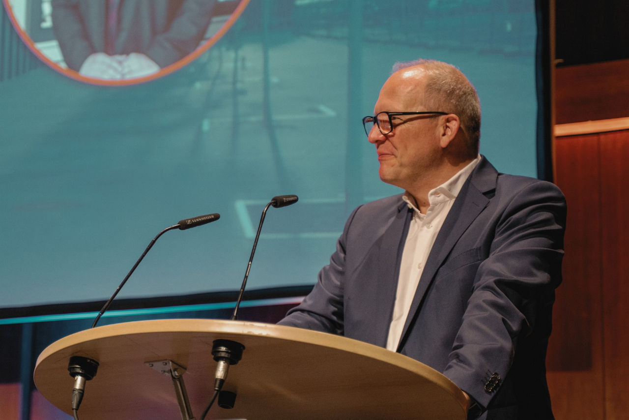 Aufsichtsratsvorsitzender Jörg Berner führte durch die Vertreterversammlung